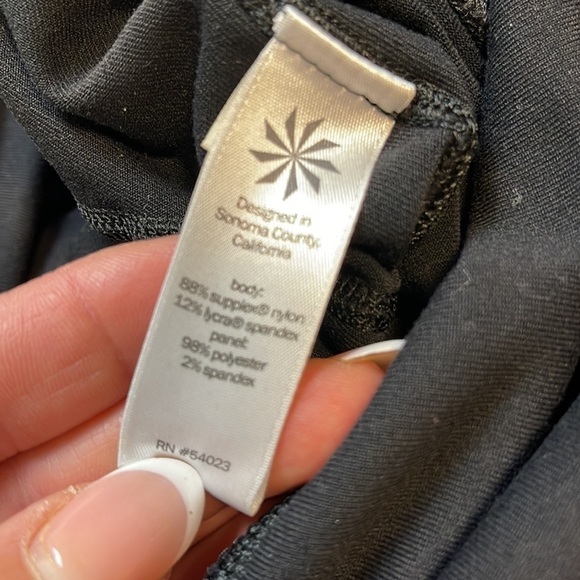 ATHLETA high-rise leggings with ankle zippers, size Small - Picture 6 of 6